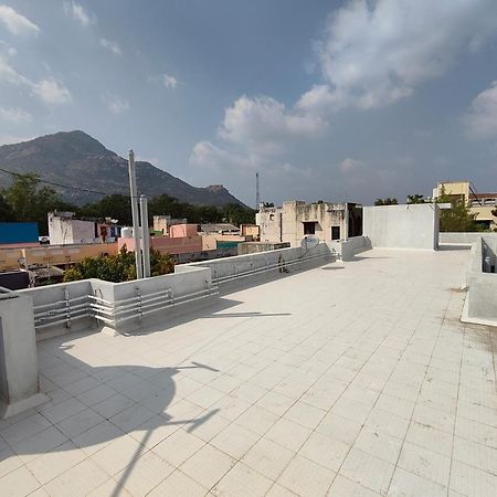 Nivas Hill View Apartments Tiruvannāmalai Exterior foto
